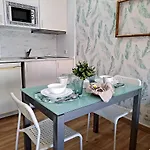 Apartamento Acogedor Con La Mejor Ubicacion.